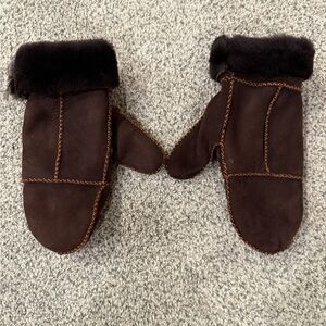 Brown Suede Mittens with Faux Fur Trim